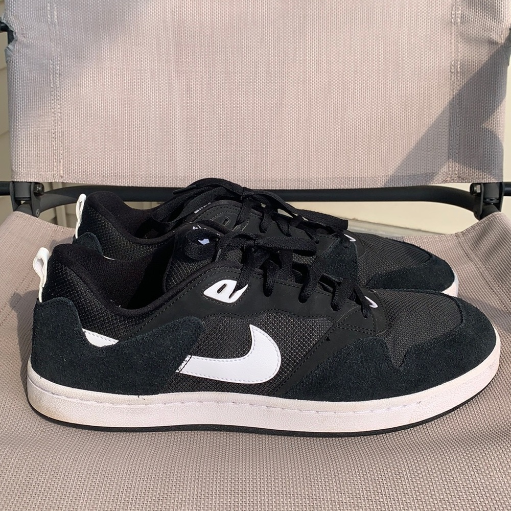 Nike Alleyhoop Dunk SB ‘Black White’